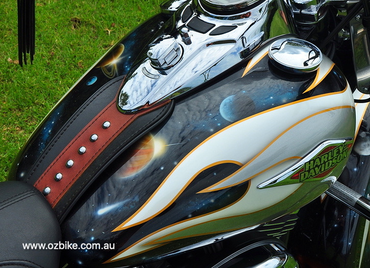 Harley Classic Scorpion Softail 2