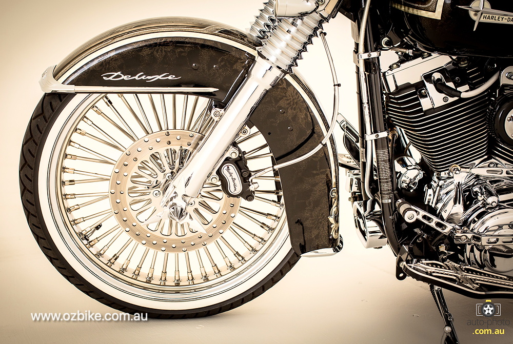 Harley-Davidson Deluxe