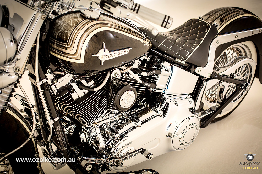 Harley-Davidson Deluxe