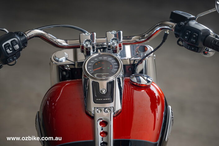 Harley-Davidson Fat Boy handlebars